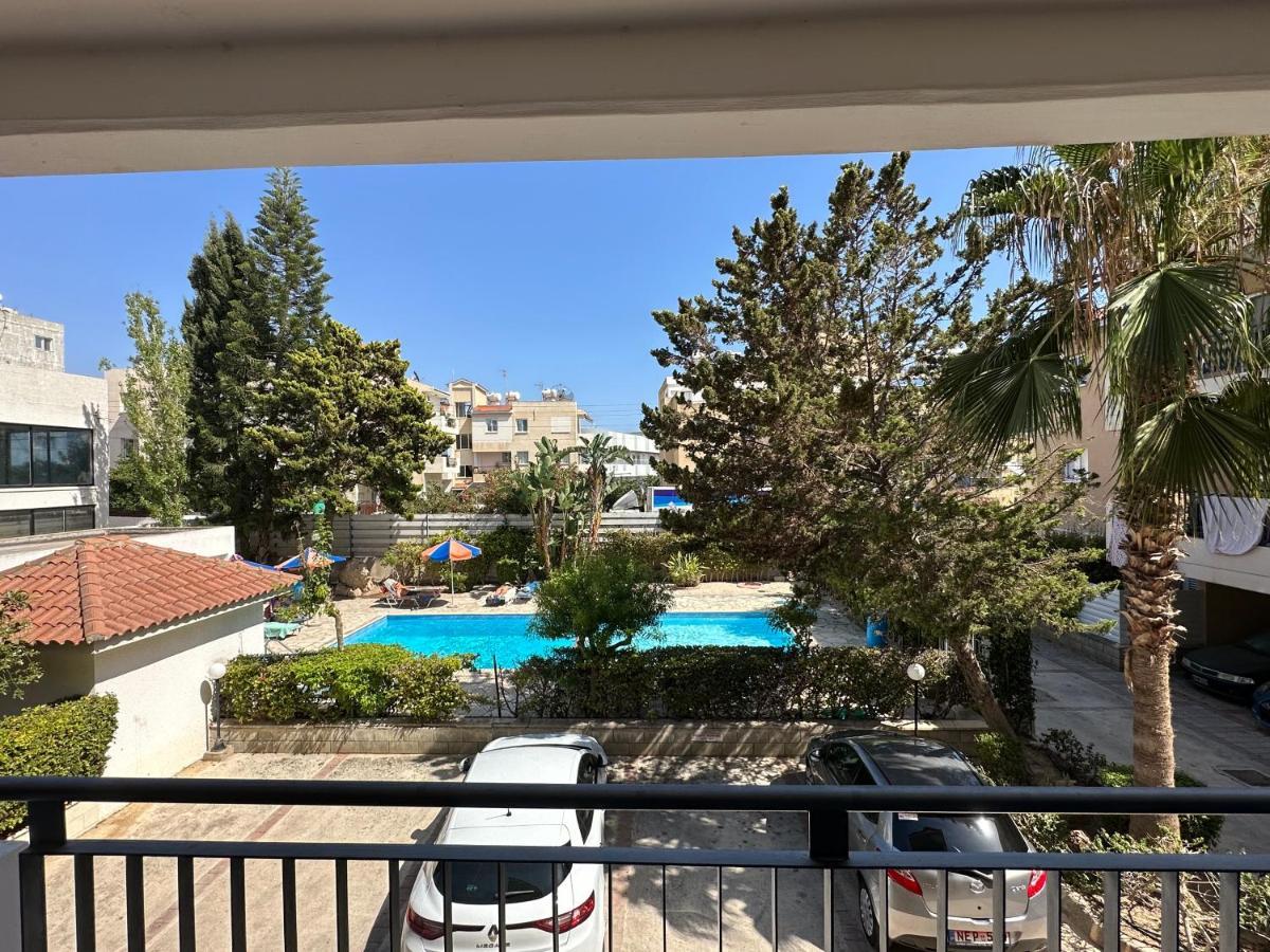 Kato Paphos Apartment Exterior photo